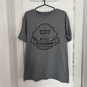 Boots and Hearts Music Festival Grey Graphic Tee Unisex Large Great Condition
